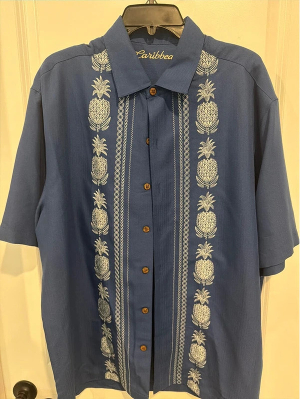 Caribbean Men’s Blue Pineapple Embroidered Shirt Short Sleeve Tropical Resort